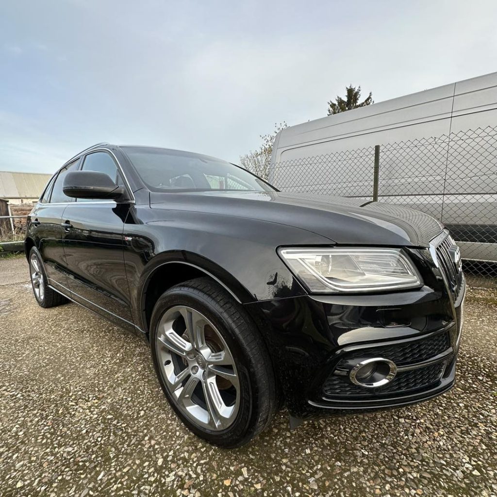 Q5 Front